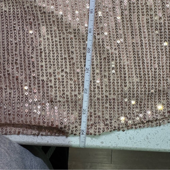 SHEIN - Champagne Sequin Long Sleeve Top - size M - NWOT - Picture 16 of 16